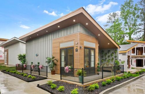 Union City House | Tiny Home in Union City
