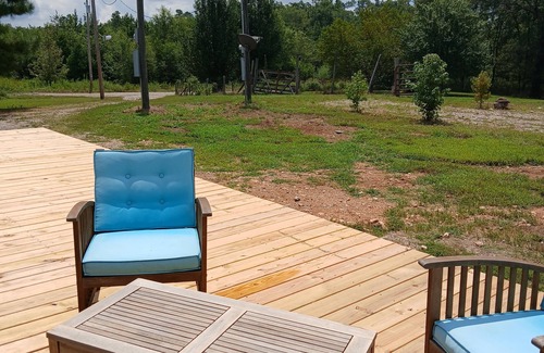 Royal Cabin | Tiny home near Brady Mt./Lake Ouachita
