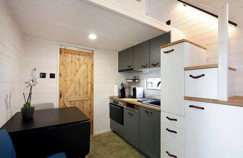 Caputh House | Tiny Home 'Tiny House No. 5' with Private Terrace, Wi-Fi and Air Conditioning