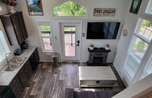 Port Angeles Cottage | Tiny home with a water and mountain view. Amazing sunsets,Close to National Park