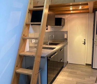 Notre-Dame House | Tiny house avec terrasse