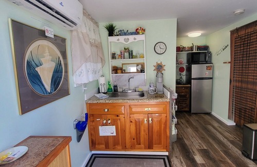 Buckhead Ridge Cottage | Tiny House Couples Retreat Lake Okeechobee