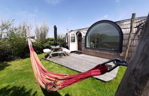 Abbestede Other | Tiny House De Boet, in Natuurgebied en vlakbij het Strand