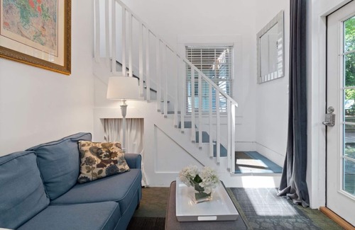 New Bern Cottage | Tiny House Downtown New Bern
