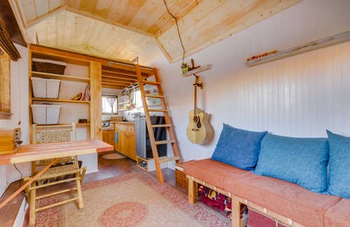 Sandy Valley Cottage | Tiny House in the Mojave Desert near Las Vegas /The Hummingbird