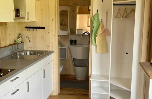 Stetten Apartment | Tiny-house Lilletør, Biolandhof Geßler, Dusche/wc, 25 qm - Biolandhof Geßler