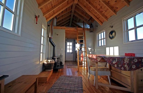 Gooseham House | Tiny House on isolated farm by the Cornish Coast