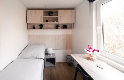 Weiden in der Oberpfalz House | Tiny house with large terrace near old town