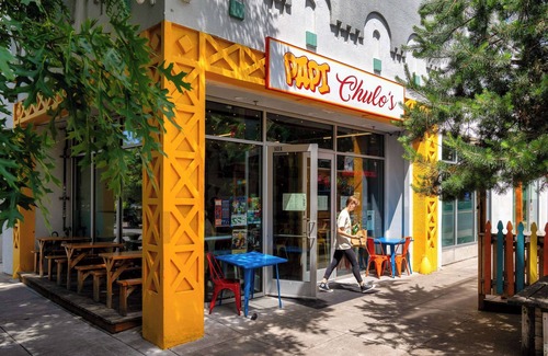 Alberta Arts District Apartment | Tiny Oasis Walk to Coffee, Food & Alberta Arts