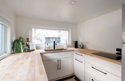 Alberta Arts District Apartment | Tiny Retreat Walk to Bars, Food & Local Art