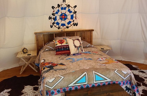 Lincoln RV Rental | Tipi for 2!