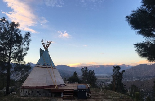 Bodfish Apartment | Tipi in the Sequoia national Forest