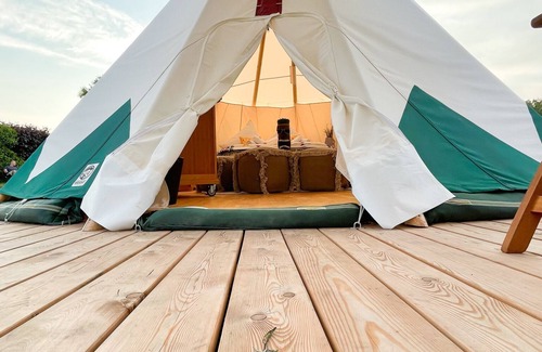 Belau Apartment | Tipi Papago at Lake Belau