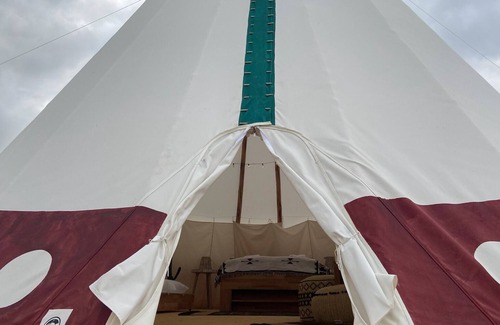 Belau Apartment | Tipi Wappo at Lake Belau