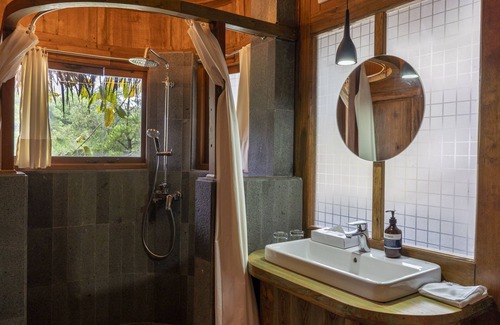 Kintamani Hotel | TIRA VILAGNA SUITES & SPA
