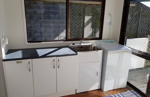 Russell House | Tiromoana - An ideal base with unsurpassed views