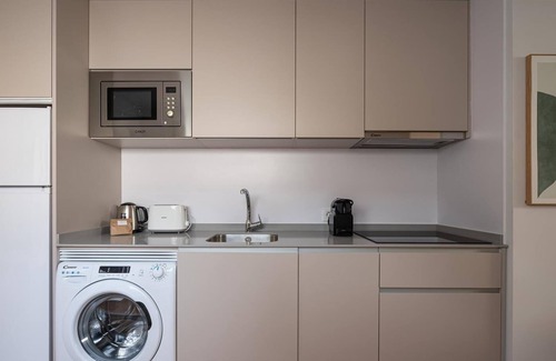 Embajadores Apartment | Tirso de Molina - 1 Bedroom penthouse with terrace