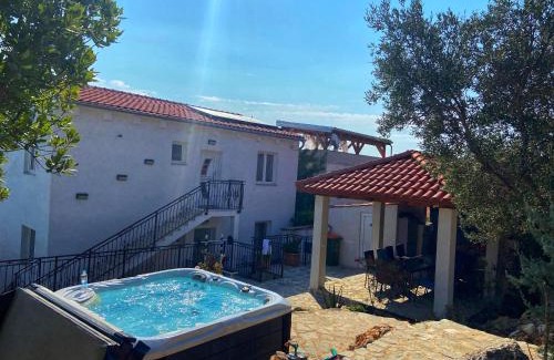 Tisno Apartment | Tisno Resort