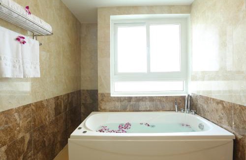 Ngu Hanh Son Hotel | Titan Hotel Da Nang