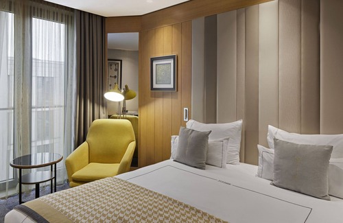 Mitte Hotel | TITANIC Chaussee Berlin