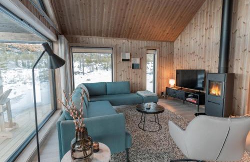 Nes House | Tiur, stylish new cabin with hot tub