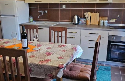 Tomicici Apartment | Tivat Bliss Apartments Close to Beach