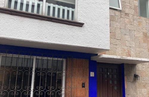 Coyoacan House | Tlalpan Center House. Near Zona Hospitales Sur. Azteca Stadium area. UNAM.
