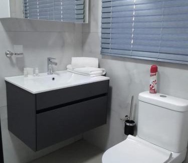 Standerton House | Tlhaping Guest Lodge