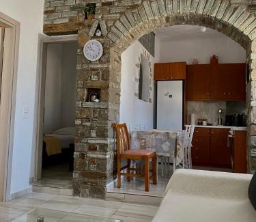 Serifos House | To Paradosiako