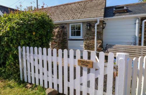 Totnes House | Toad Hall Cottage