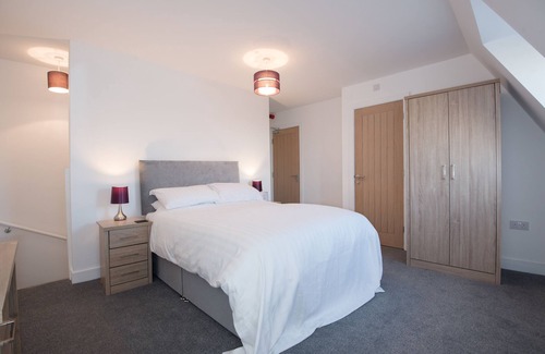 Durham Apartment | Toast Lettings | The Grange, 2 bed 2 bathroom apartment close to Durham City