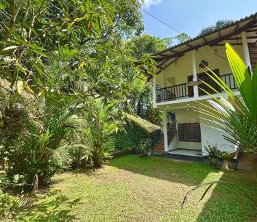 Ahangama Villa | Tobby Home Stay