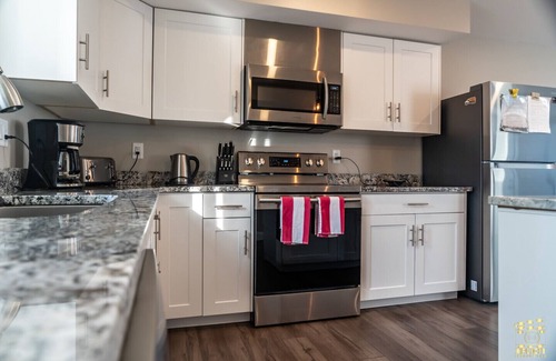 Tobermory House | Tobermory Lake Front (Huron) Brand New Build!