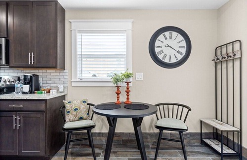 Clarksville Condo | Todd's Place in Downtown Clarksville (638 Madison St, #5)