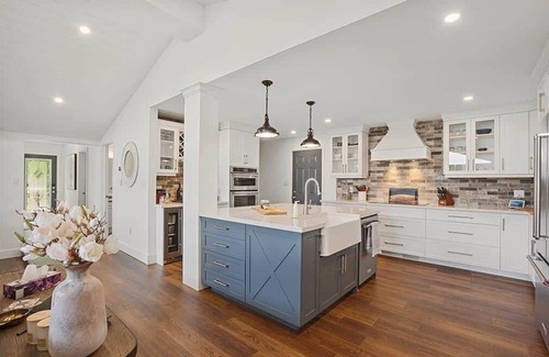 Port Carling House | Todholm Muskoka Summa