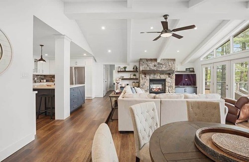 Port Carling House | Todholm Muskoka Summa