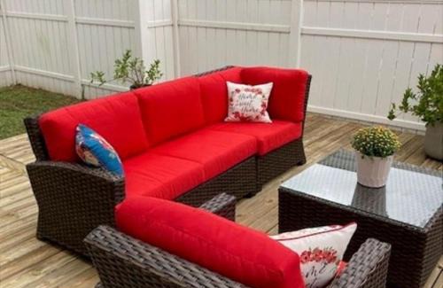 Jacksonville Beach House | Toes in the Sand