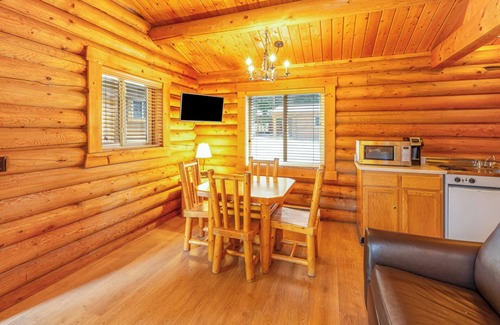 Moran Cabin | Togwotee Mountain Lodge