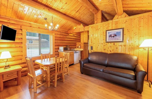 Moran Cabin | Togwotee Mountain Lodge