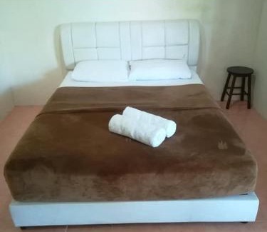 Lubok Buaya Hotel | Tokman Inn