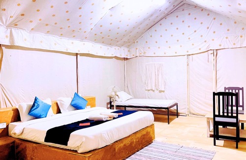 Kanoi Resort | Tokyo Desert Camp