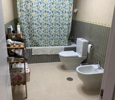 Almeria House | Tokyo Rooms "El Cabo" Habitación doble con baño privado