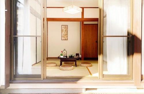 Matsubara House | TOKYO/Shinjuku & Shibuya 10mins/5mins walk to subway stiaon/Kichijoji 15mins/Shimokitazawa 5mins/Louis House