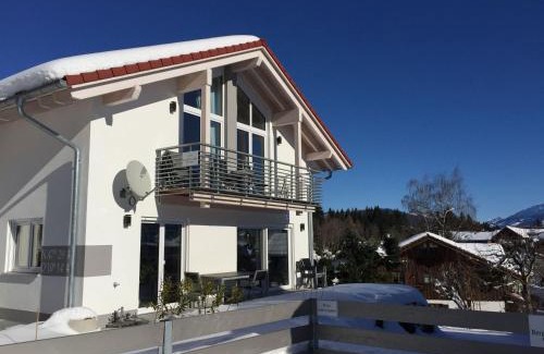 Ofterschwang Apartment | Tolle Wohnung Mit Sauna, Kamin Und Inklusiv Bergbahntickets Im Sommer