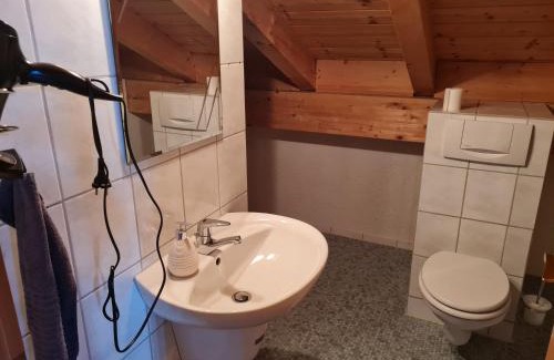 Ettensberg Apartment | Toller Bergblick vom ruhigen Sonnenbalkon, nur 50m zum See & ÖPNV inklusive
