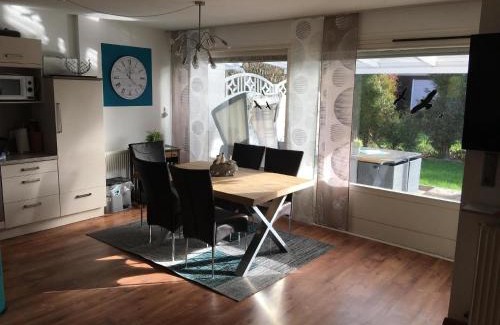 Nordseebad Burhave House | Tolles Ferienhaus in Burhave mit Grill, Terrasse und Garten