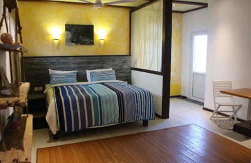 Senya Beraku House | Tom's Garden