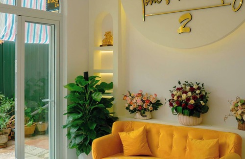 Hue City Centre Hotel | Tom's Homestay 2