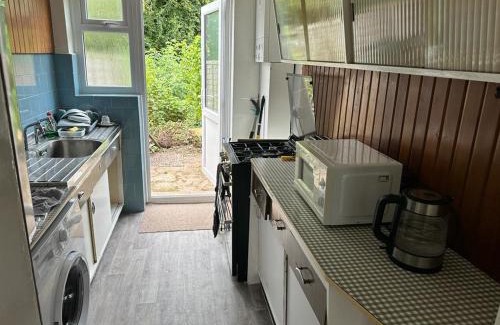 Greenwich Apartment | Tomla Inn-3 Beds House - 6 people sleeps-Greenwich Holiday Short Let