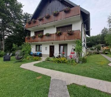 Jezerce House | TOMLJANOVIĆ